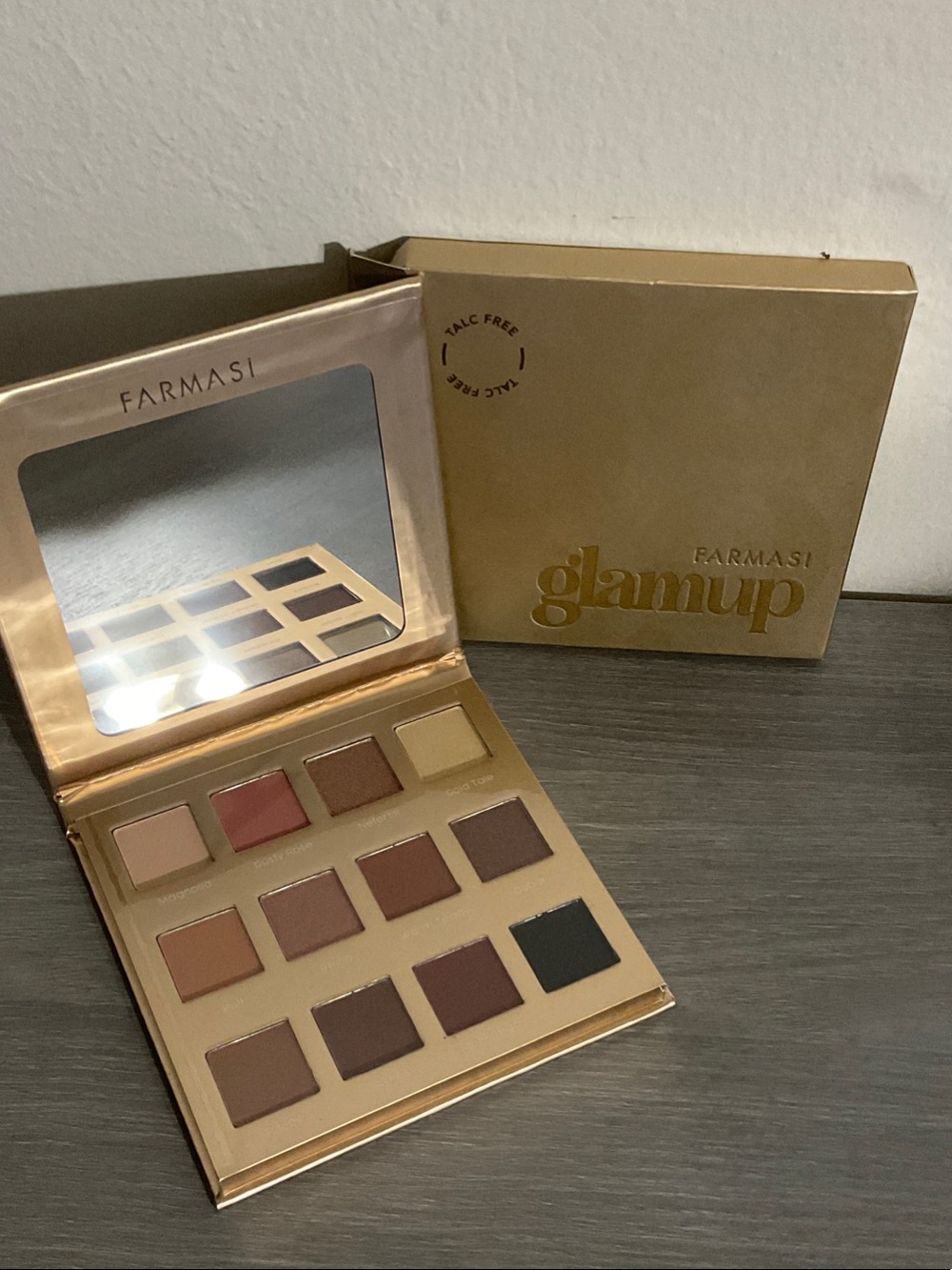 Farmasi Glam Up Eyeshadow Palette - Beige, Brown, Mauve, Black